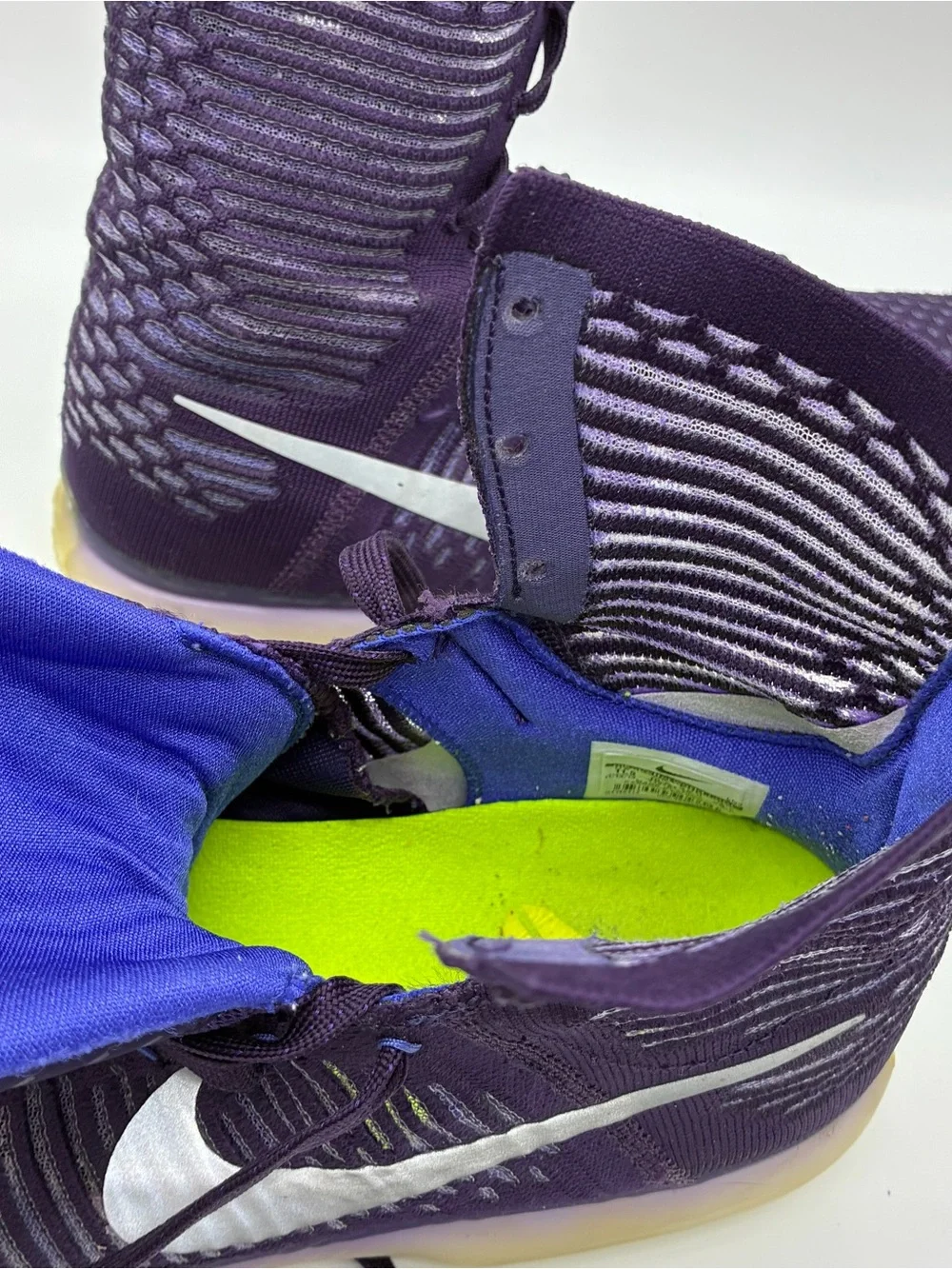 Nike breathable knit
